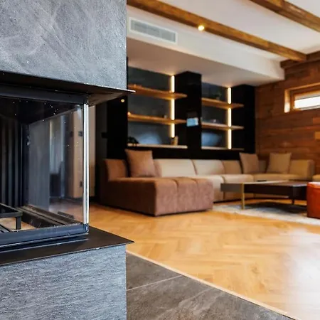 Villa Di Lusso Con Piscina Privata Nel Cuore Di Pirin Banya (Blagoevgrad)