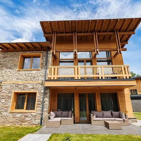 Villa Di Lusso Con Piscina Privata Nel Cuore Di Pirin Banya (Blagoevgrad)
