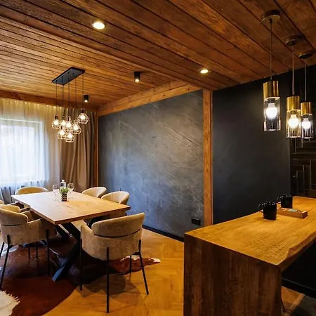 Villa Di Lusso Con Piscina Privata Nel Cuore Di Pirin Banya (Blagoevgrad)